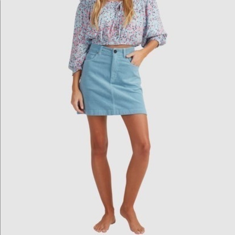 💛Denim mini skirt by Almost famous sz 3